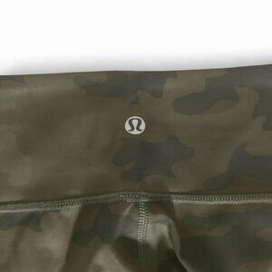 Lululemon Wunder Under Pants Luxtreme Savasana Camo Fatigue Green